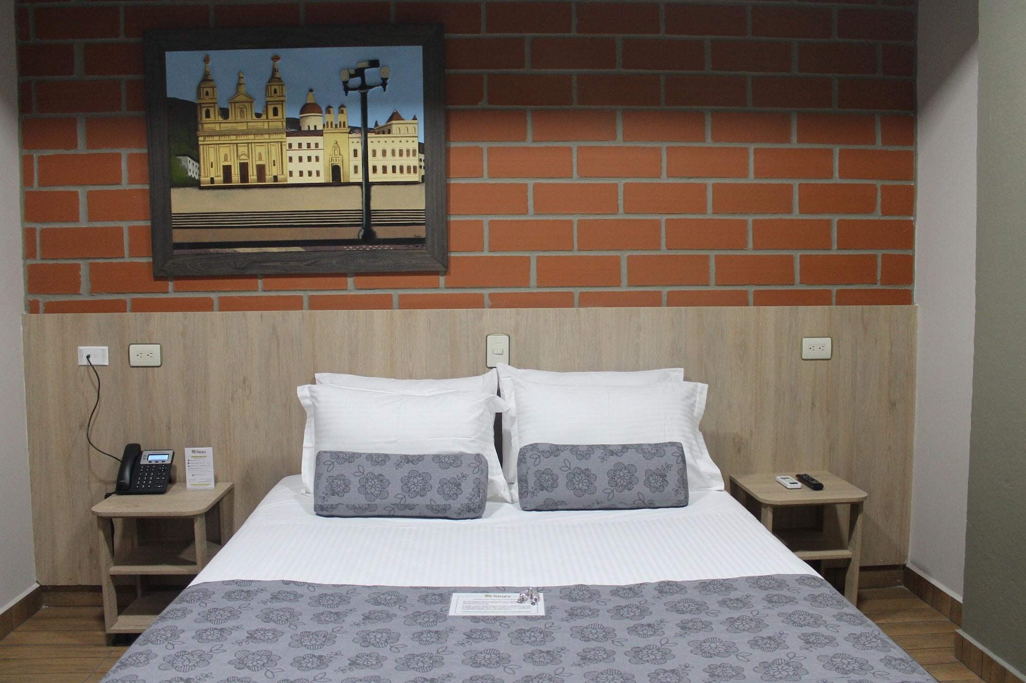 Hotel Provenza Garden Medellín Eksteriør billede