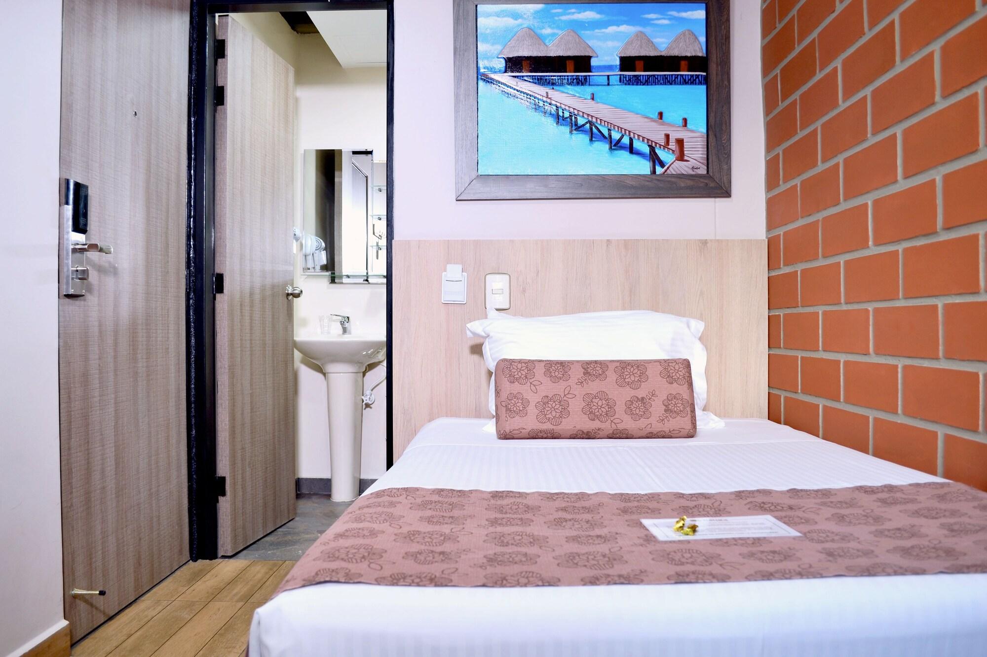 Hotel Provenza Garden Medellín Eksteriør billede