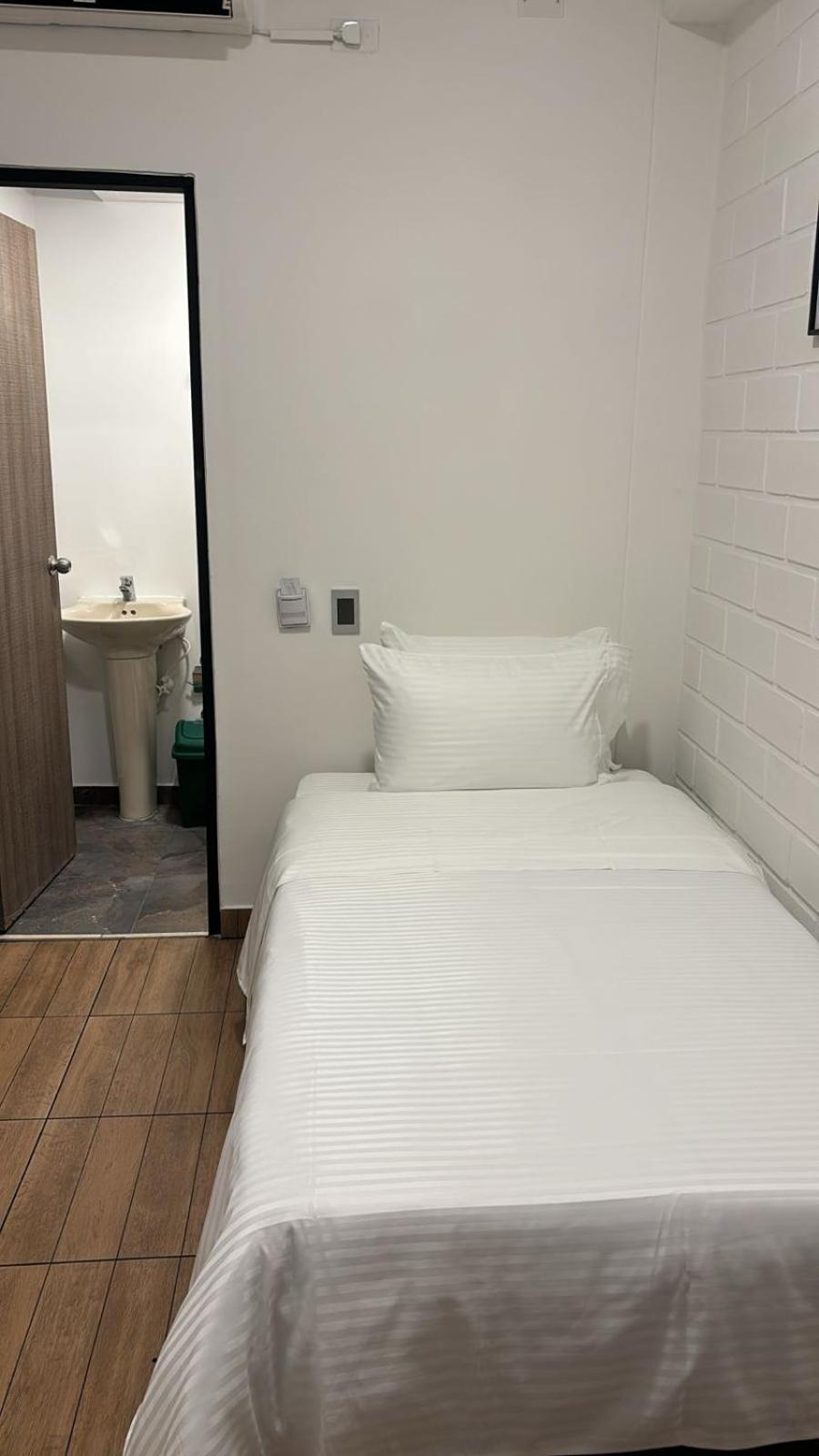 Hotel Provenza Garden Medellín Eksteriør billede