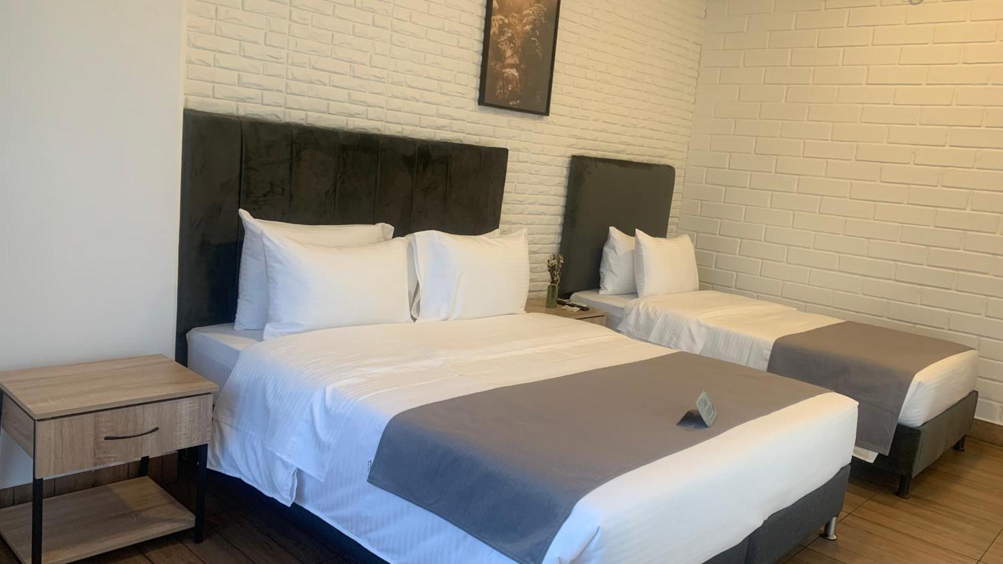 Hotel Provenza Garden Medellín Eksteriør billede